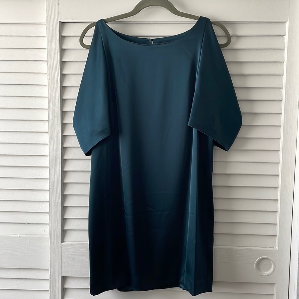 DKNY OFF THE SHOULDER EMERALD GREEN DRESS